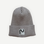 Tuque 100% laine de mérinos couleur écru, fabriqué à Montréal au Canada. 